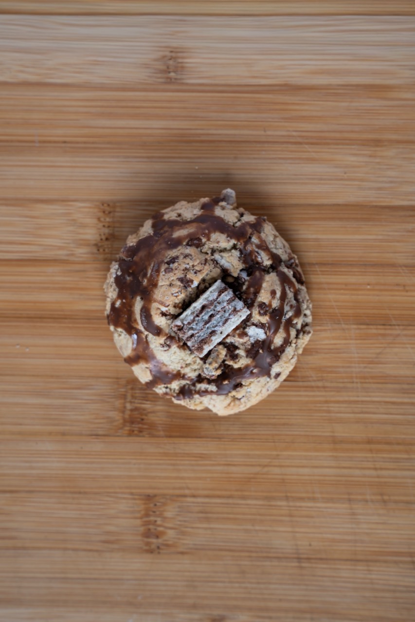 Buttery cookie stuffed with caramel and chunks of chocolate